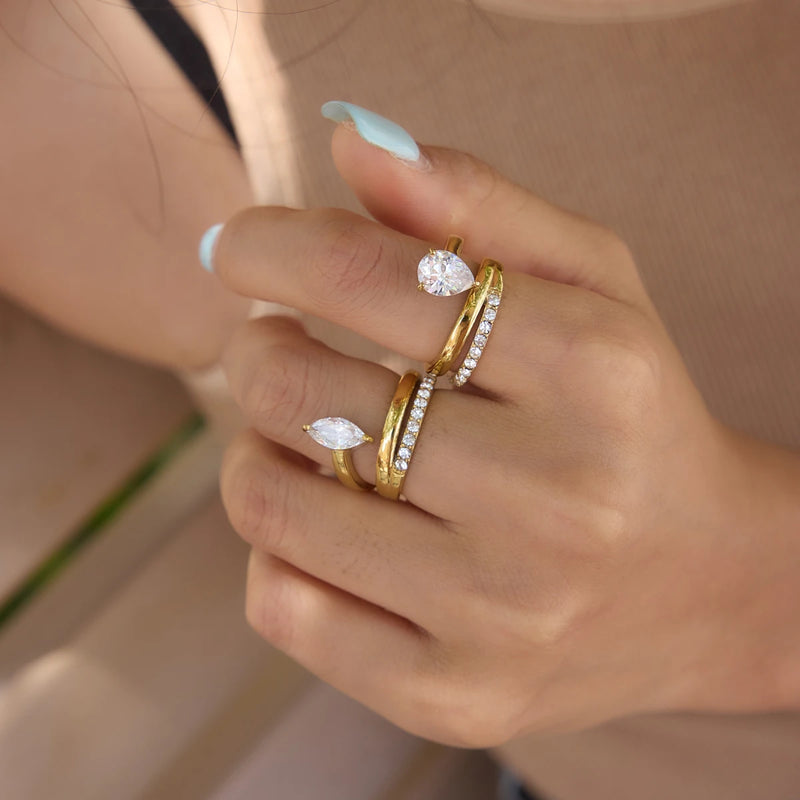 Kika Delicate Three-Layer Linear White Rhinestone Ring
