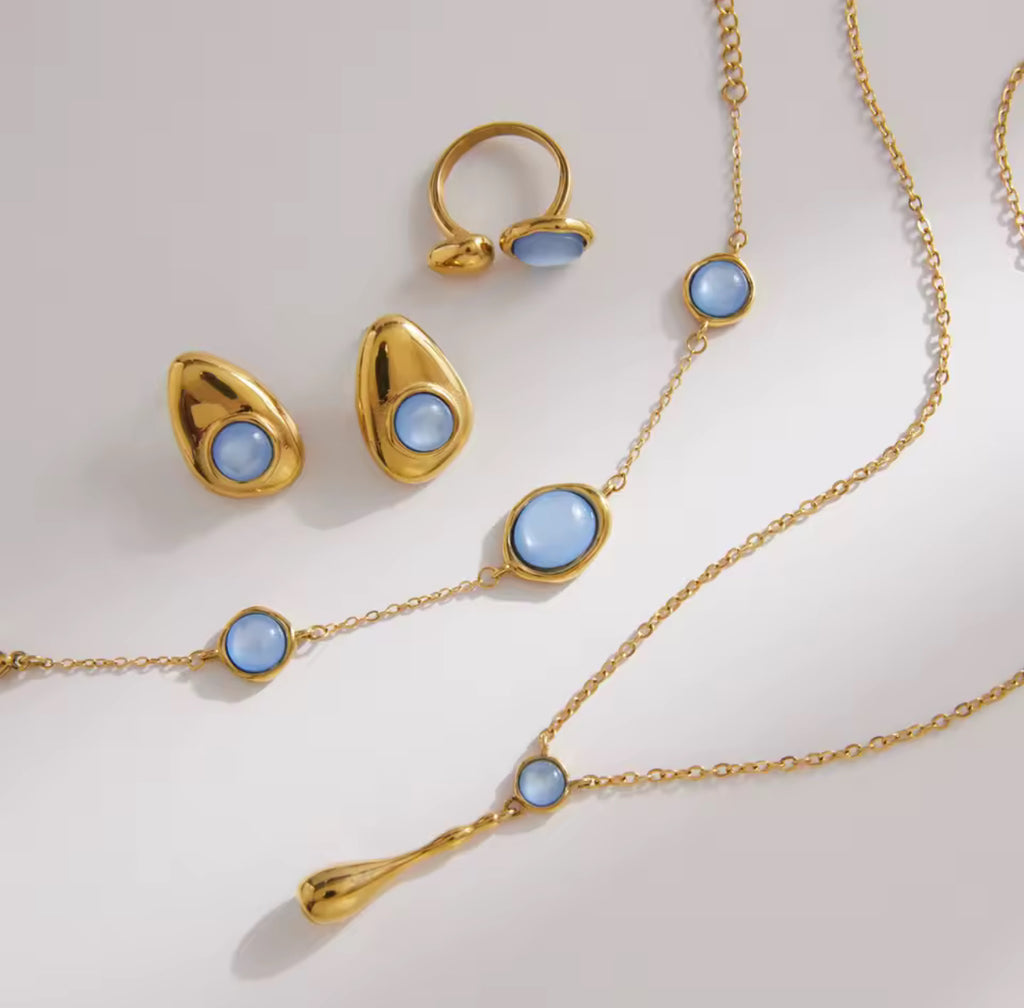 Kika Classic Blue Resin Necklace Earrings Bracelet Ring