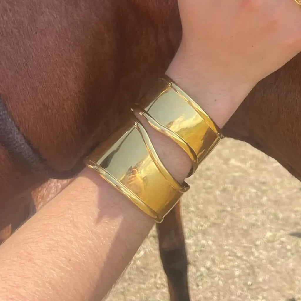 KIKA Stylish Unique Design Stainless Steel Metal Textured Cuff Bracelet Bangle Texture Rust Proof 18K PVD Plated Jewelry