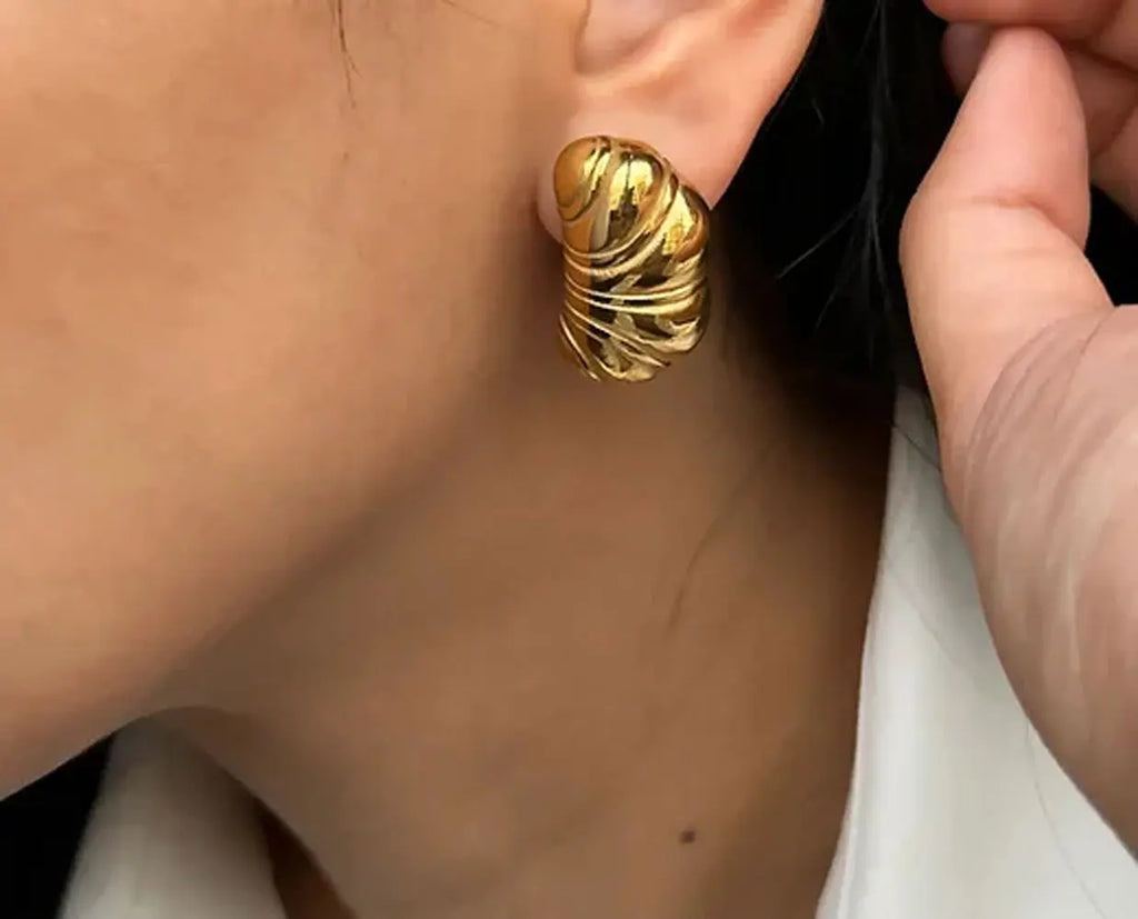 Chic Comfortable Metal Croissant Earrings