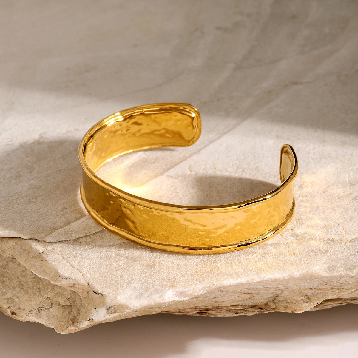 KIKA Minimalist Gold Color Tarnish Free Fashion Stainless Steel Bangle Bracelet Metal Texture Simple Open Charm Wrist Jewelry