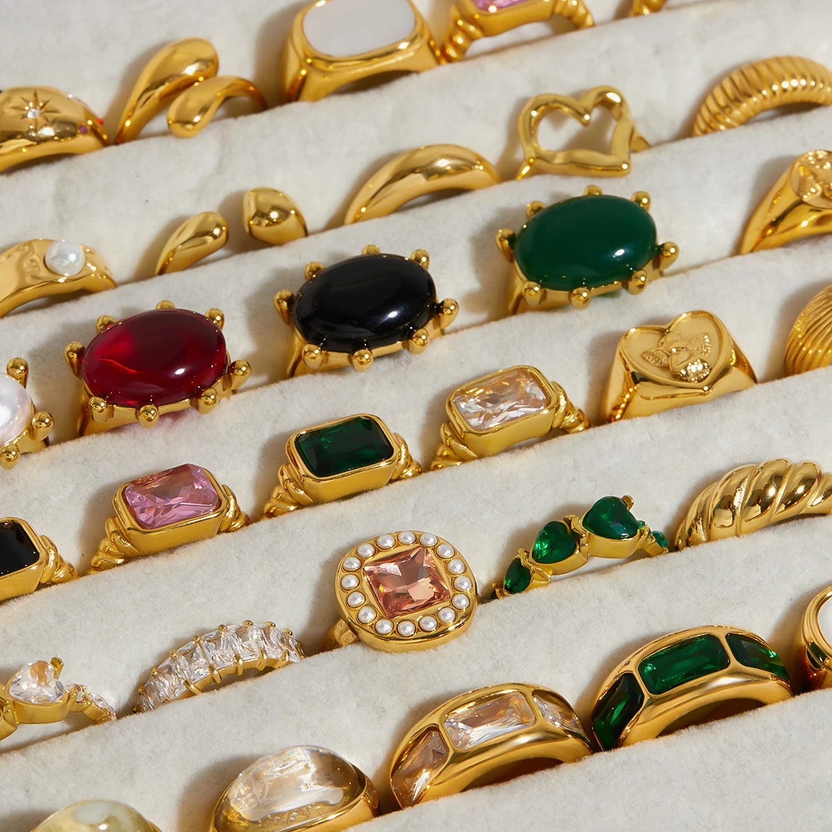 Zircon High Polished Geometric Round Chunky  Rings