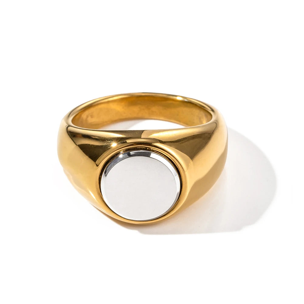 Kika Inlaid Shell Ring