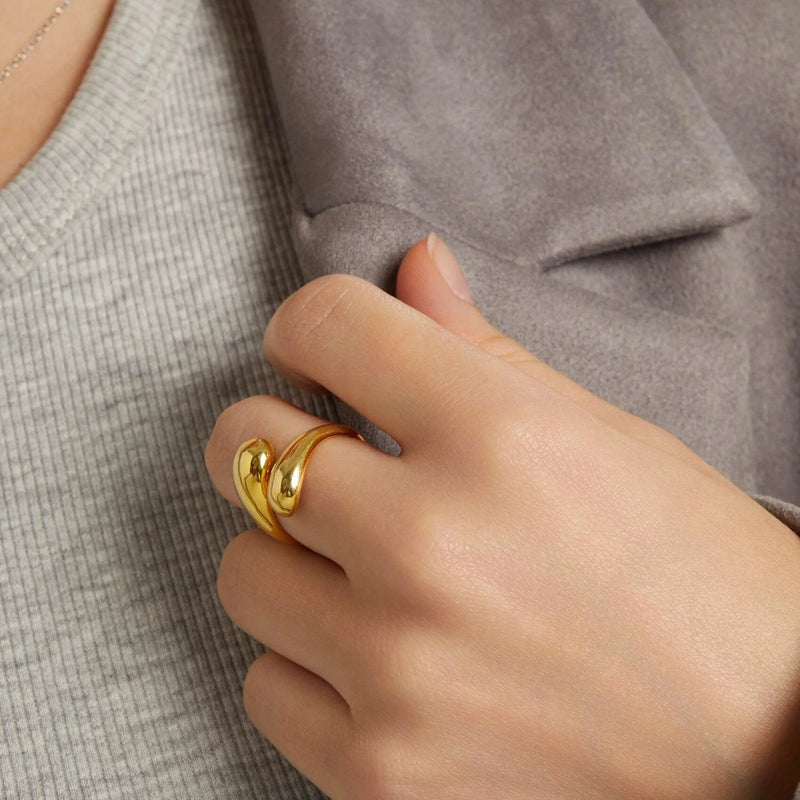 Kika Stainless Steel Metal Overlap Ring