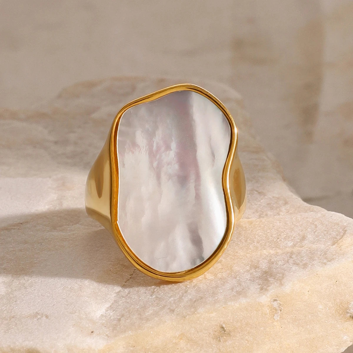 Kika Occident Irregular Natural Shell Vintage Rings for Women Stainless Steel Temperament Exaggeration Metal Ring Jewelry Gift