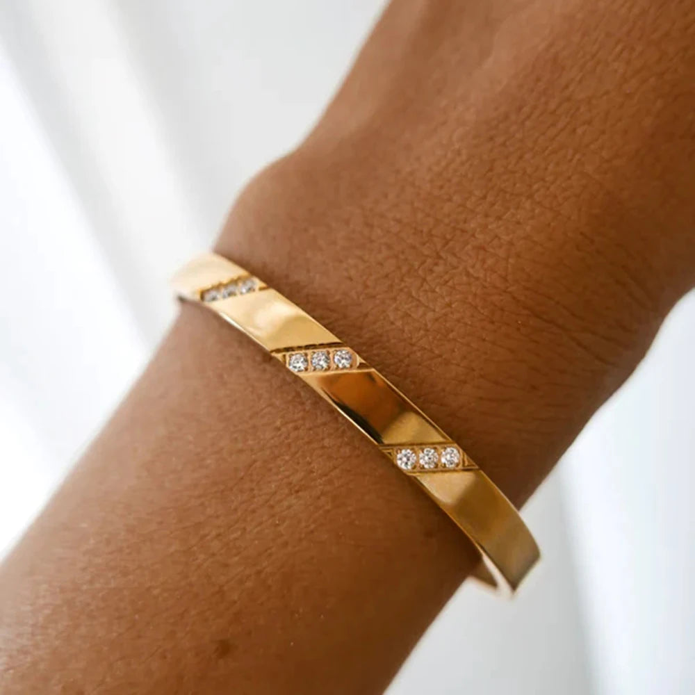 KIKA Simple Statement 18k Gold Color Cuff bracelet Stainless Steel Jewelry Waterproof Opening Cubic Zirconia Bangles For Women