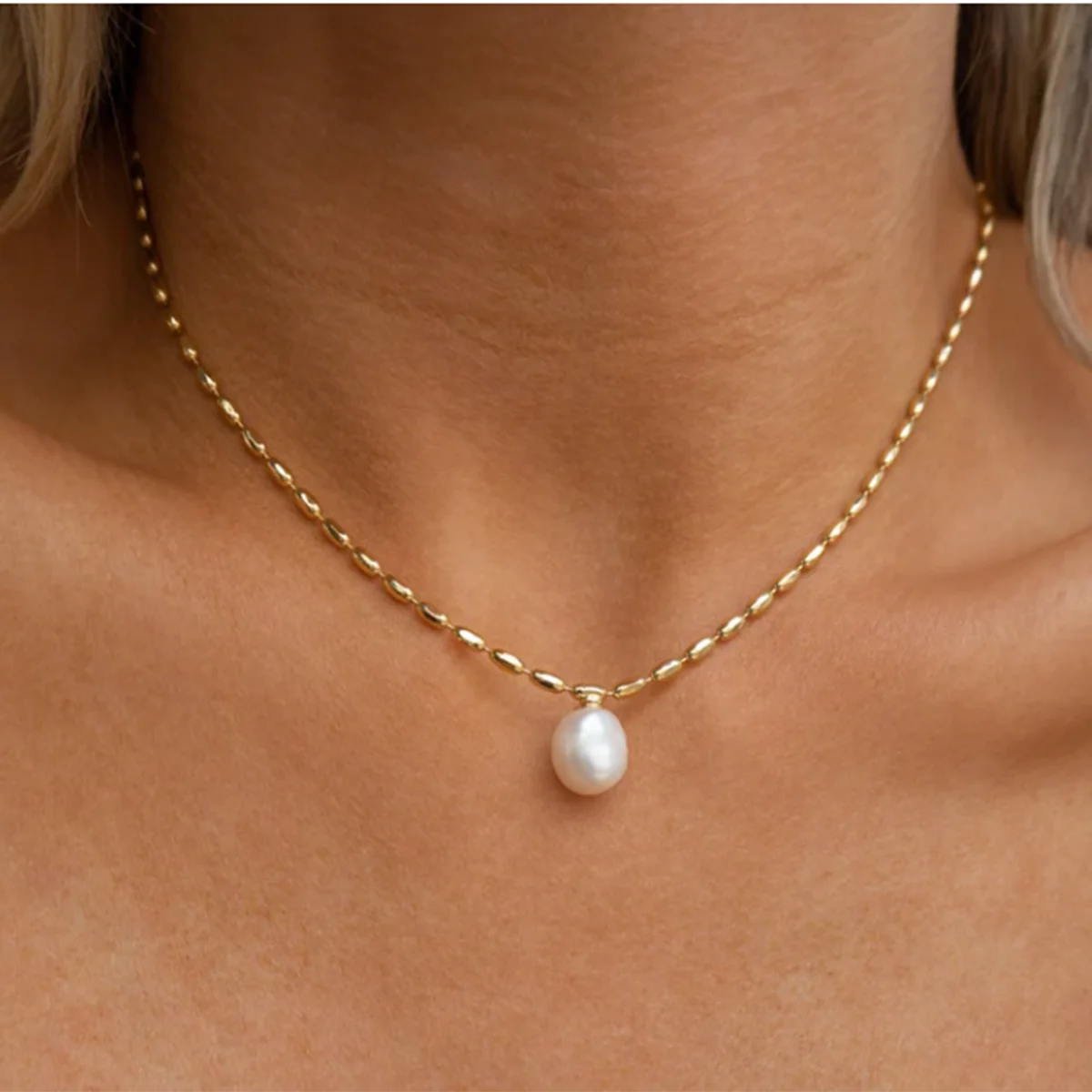Kika Natural Freshwater Pearl Pendant Stainless Steel Sweet Necklace