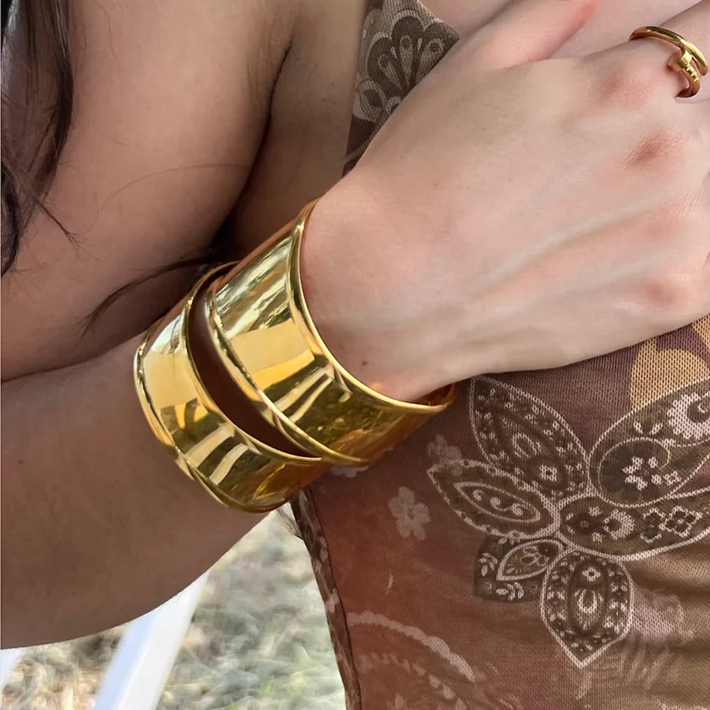 KIKA Unique Stainless Steel 316L Metal Wide Cuff Open Bracelet Bangle  PVD Plated Waterproof