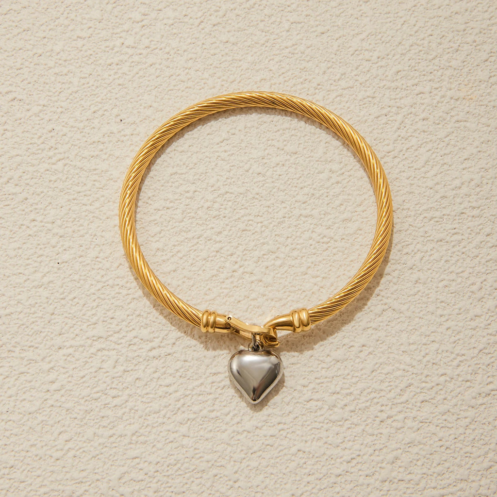 Kika  Stainless Steel Heart Pendant Horseshoe Hook Bracelet 18K Gold Color Plated