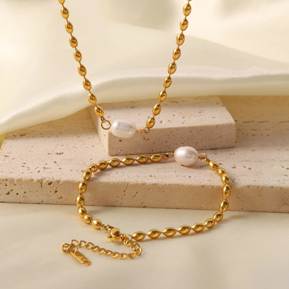 Kika Vintage Stainless Steel Pearl Necklace