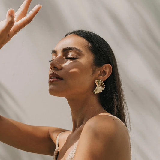 Kika Full Fan Earrings