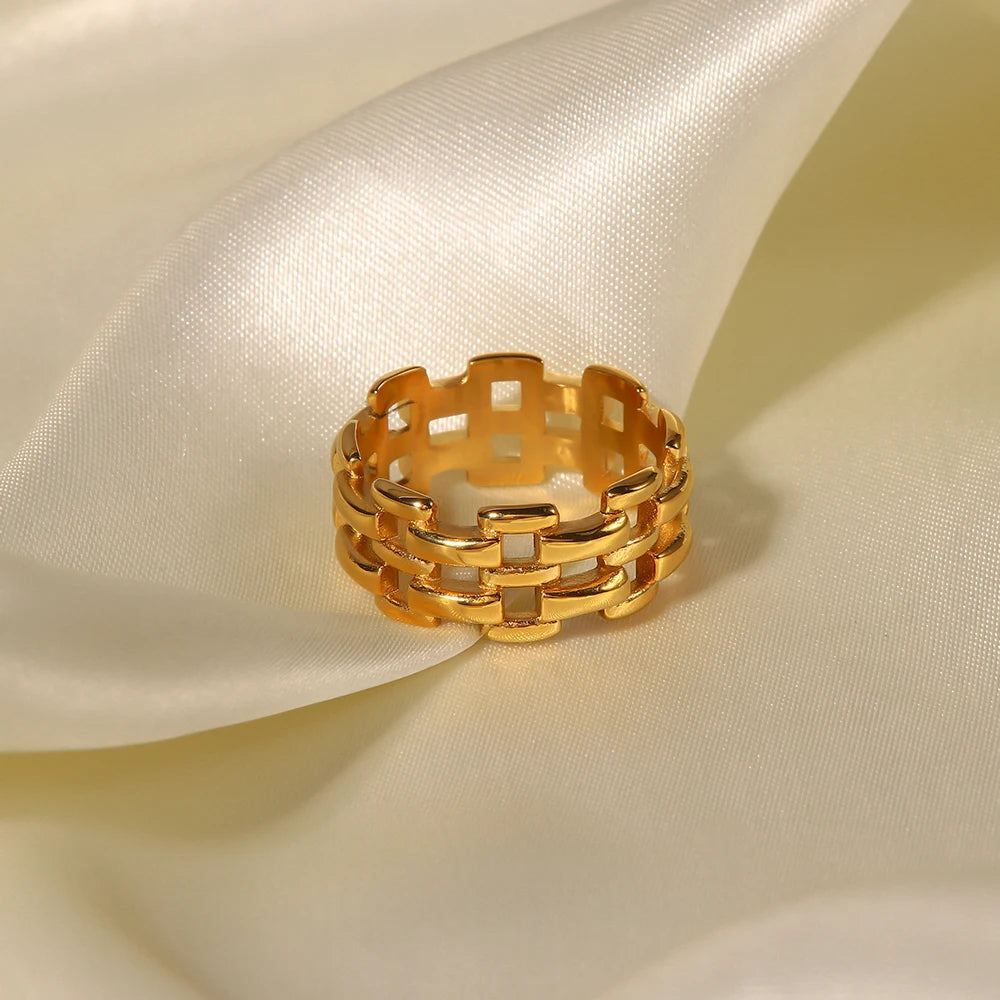 Kika Classic Cool Fashion Thick Chunky Watchband Small Hoop Earrings 18K PVD Gold Plated Stainless Steel For Woman