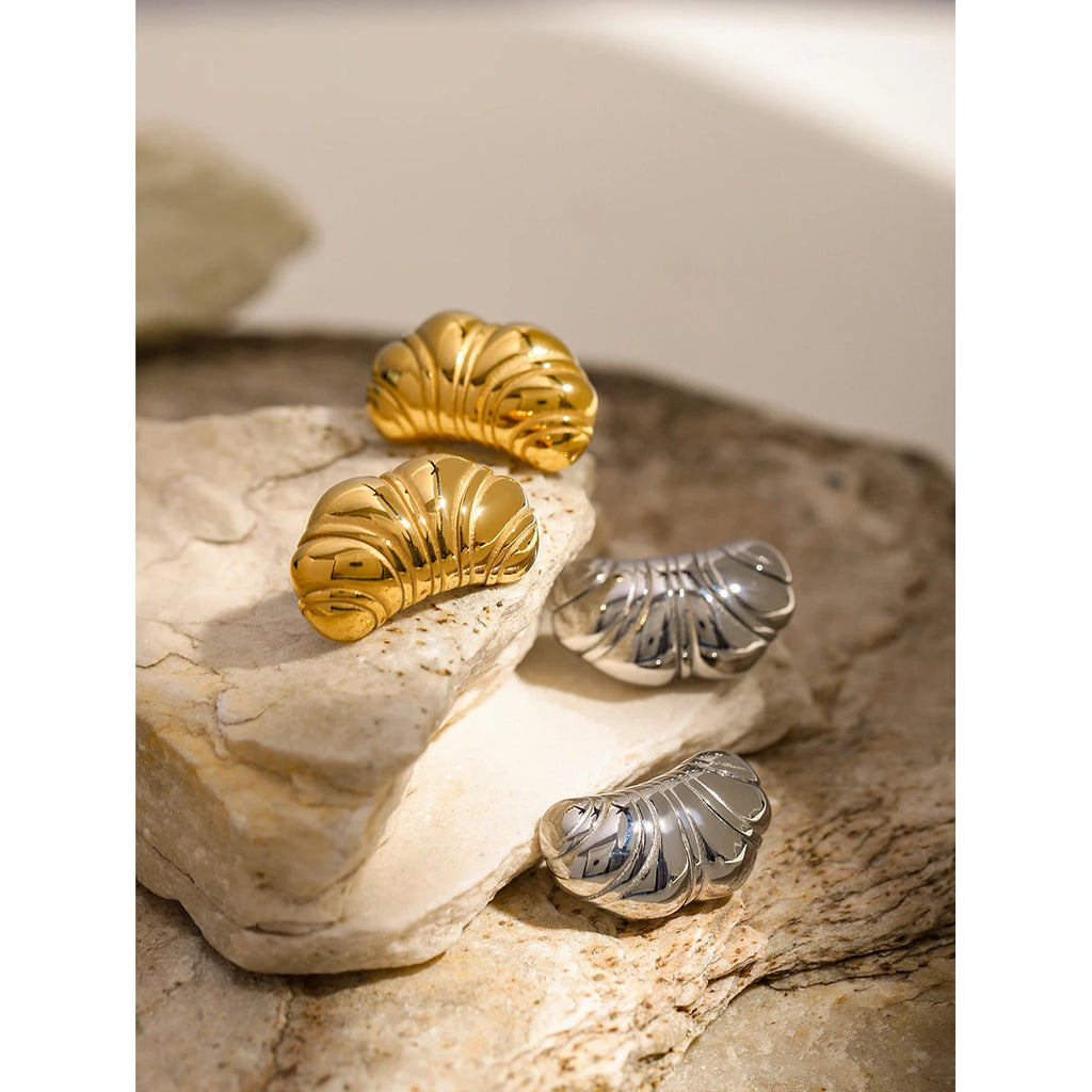 Chic Comfortable Metal Croissant Earrings