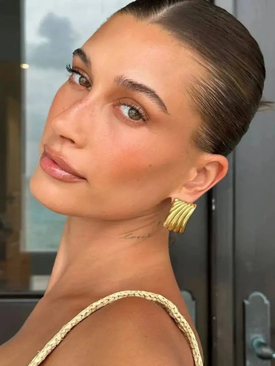 KIKA Hot Style Bow knot Big Ear Stud 18K PVD Plated Stainless Steel 316L Earrings Exquisite