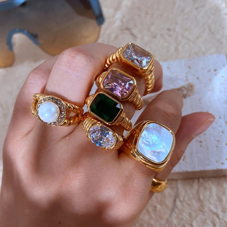 Zircon High Polished Geometric Round Chunky  Rings