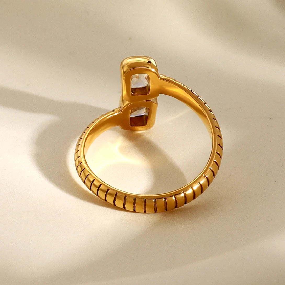 Kika Stainless Steel Geometric Threaded Zirconia Open Ring