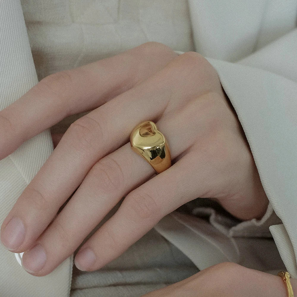 Kika Inlaid Shell Ring