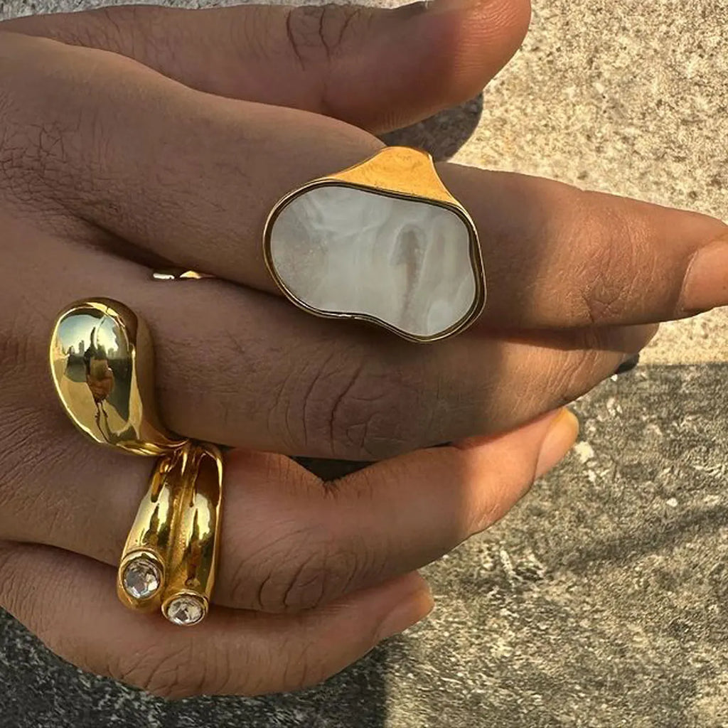 Kika Occident Irregular Natural Shell Vintage Rings for Women Stainless Steel Temperament Exaggeration Metal Ring Jewelry Gift