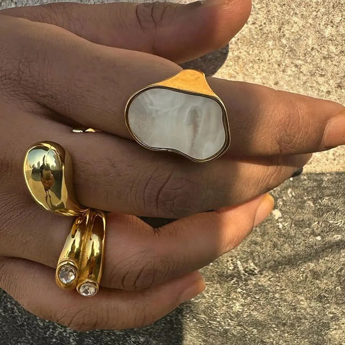 Kika Occident Irregular Natural Shell Vintage Rings for Women Stainless Steel Temperament Exaggeration Metal Ring Jewelry Gift