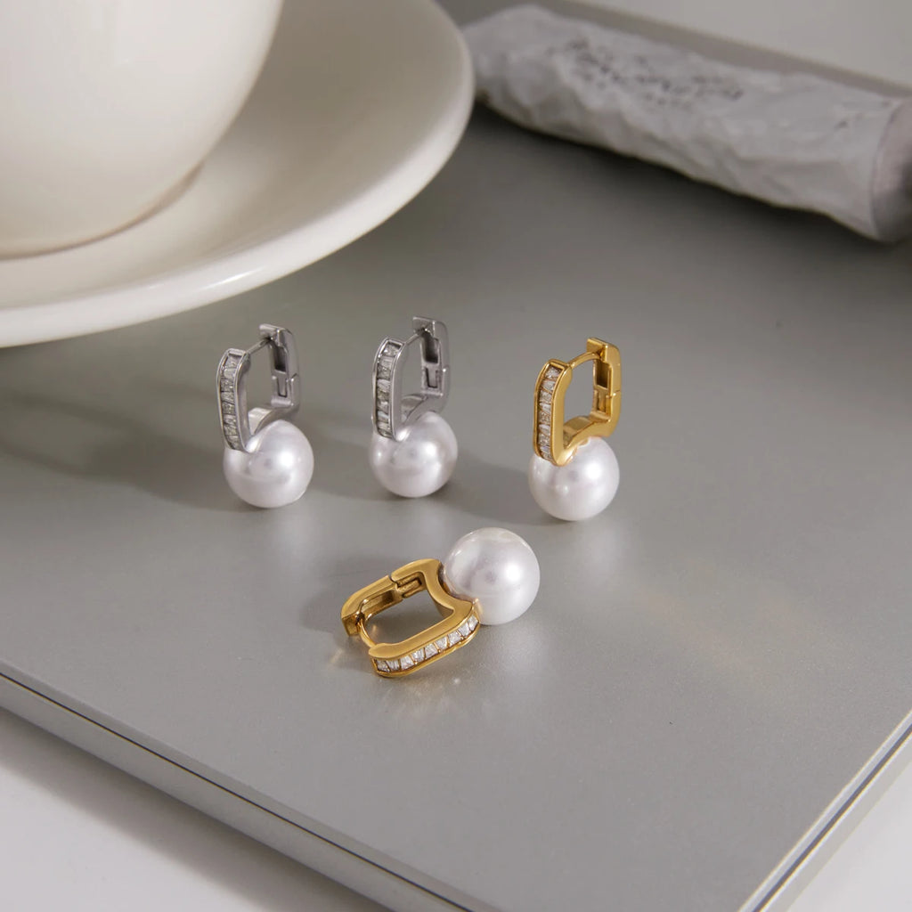 Kika Elegant Imitation Pearl Crystal Earrings