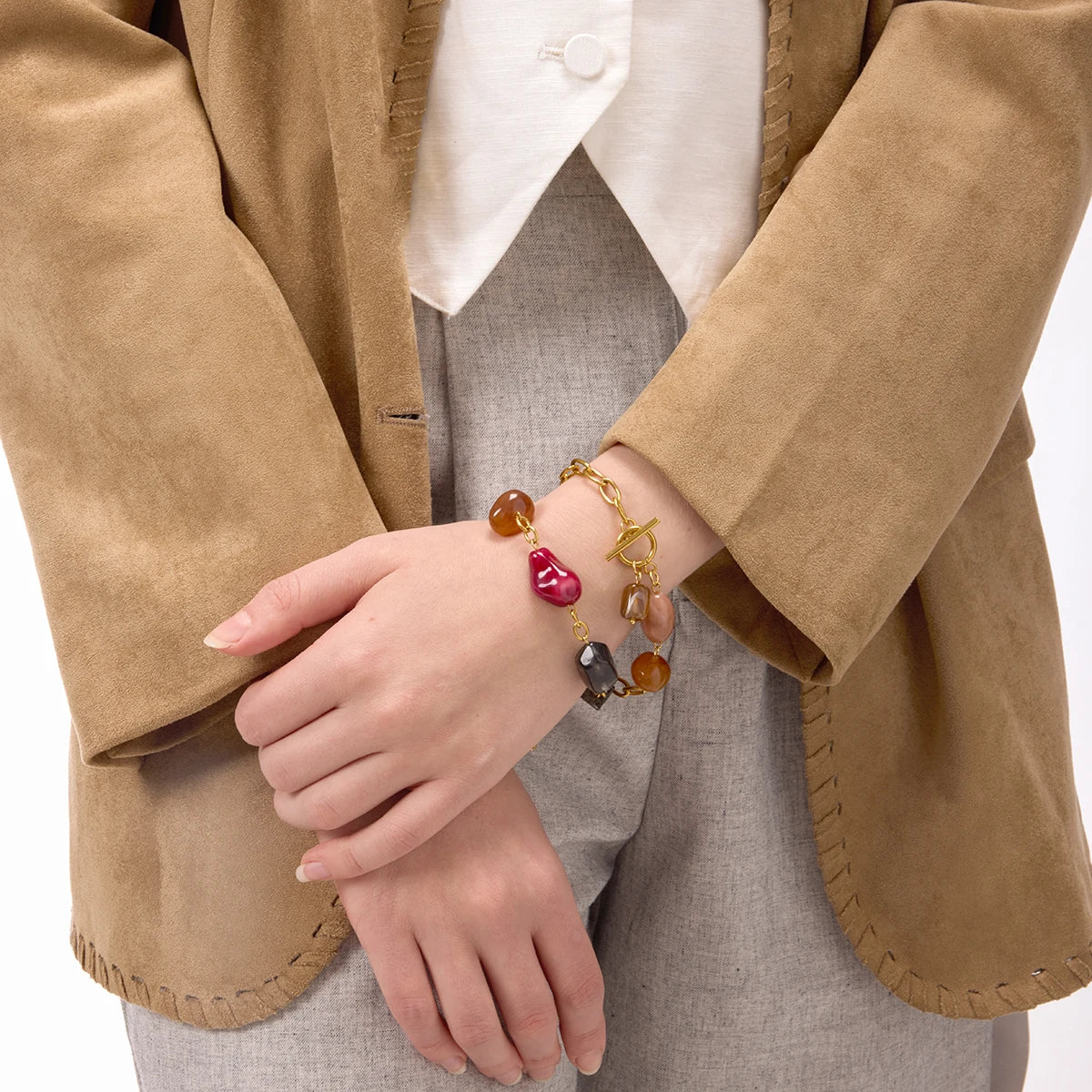 Kika Vintage Colored  Resin Pendant Bracelet