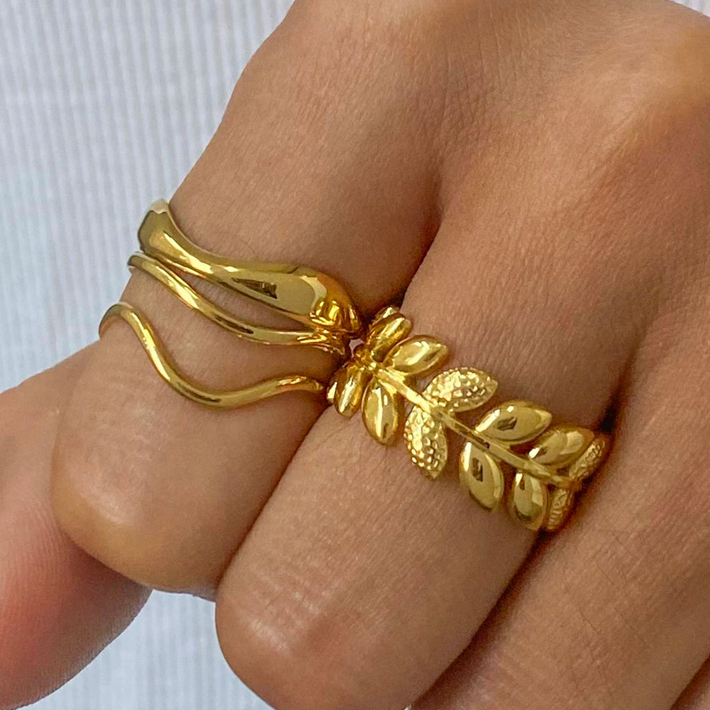 Exquisite And Fashionable Leaf Texture Layered Ring