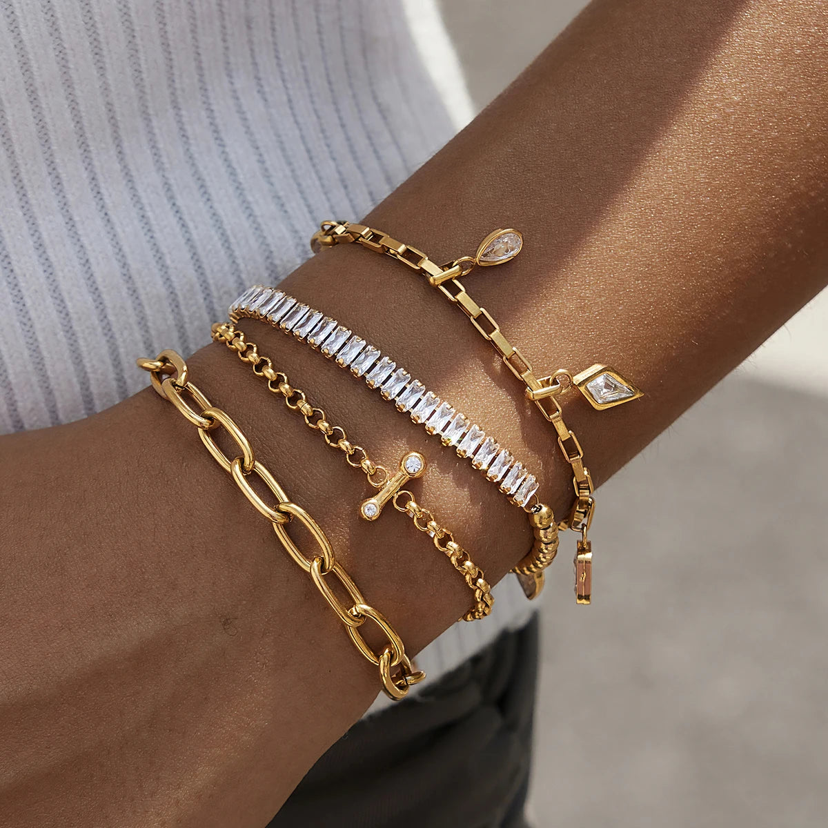 Kika Geometric Zircon Charms Bracelet 18K Gold PVD Plated Stainless Steel Bracelet 316L