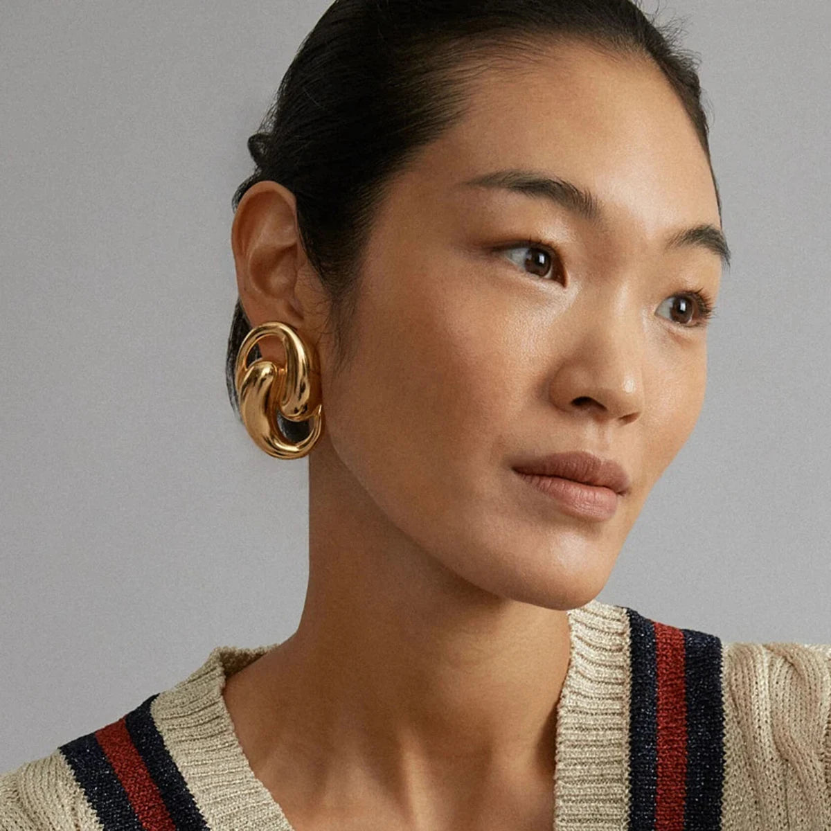 Minimalist Smooth Water Drop Shaped Hollow Earrings