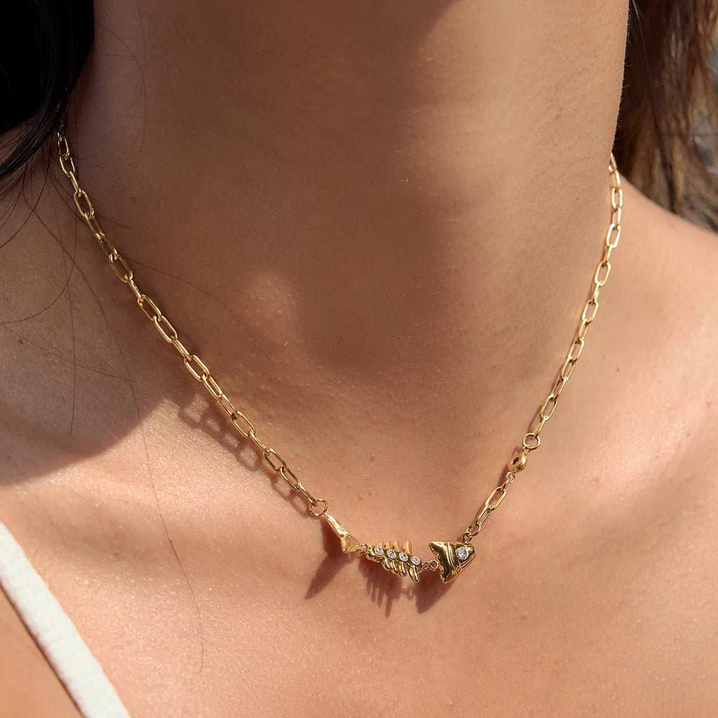 Kika Delicate White Zircon Fish Bone Pendant Necklace