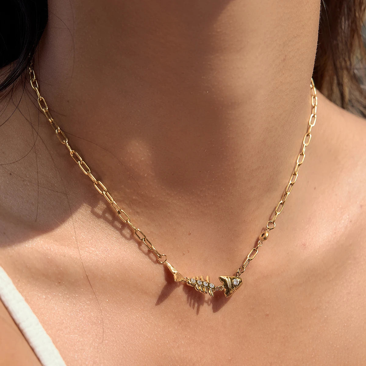 Kika Delicate White Zircon Fish Bone Pendant Necklace