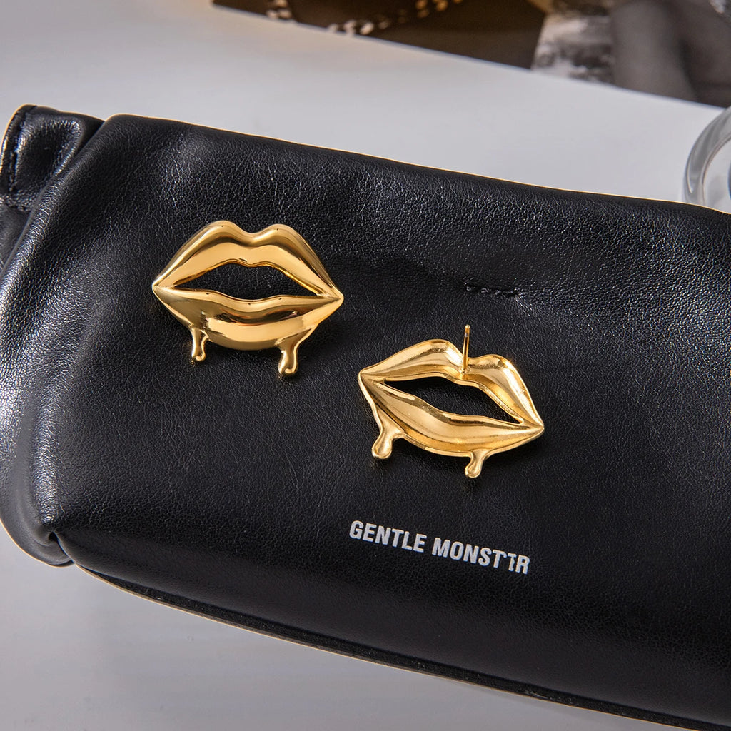 Kika Sweet And Romantic 18K Gold Liquid lip Shape Design Earrings