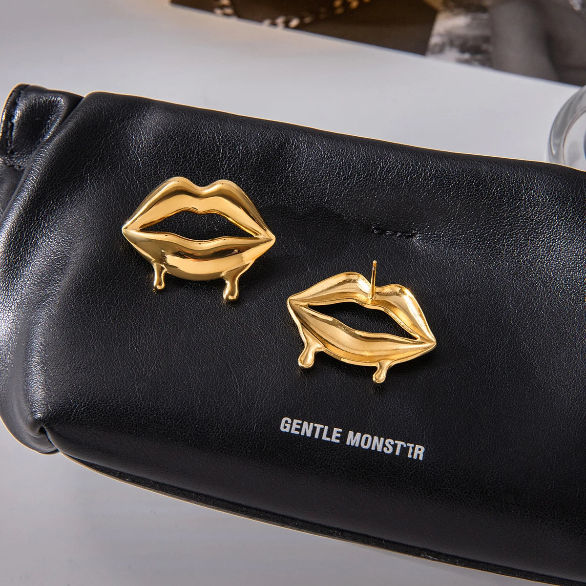 Kika Sweet And Romantic 18K Gold Liquid lip Shape Design Earrings