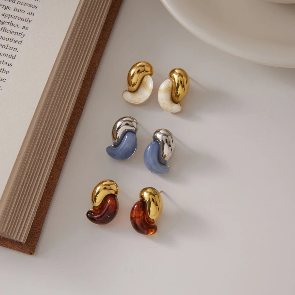 KIKA Classic Water Drop Resin Stud PVD 18K Gold Plated Stainless Steel 316L