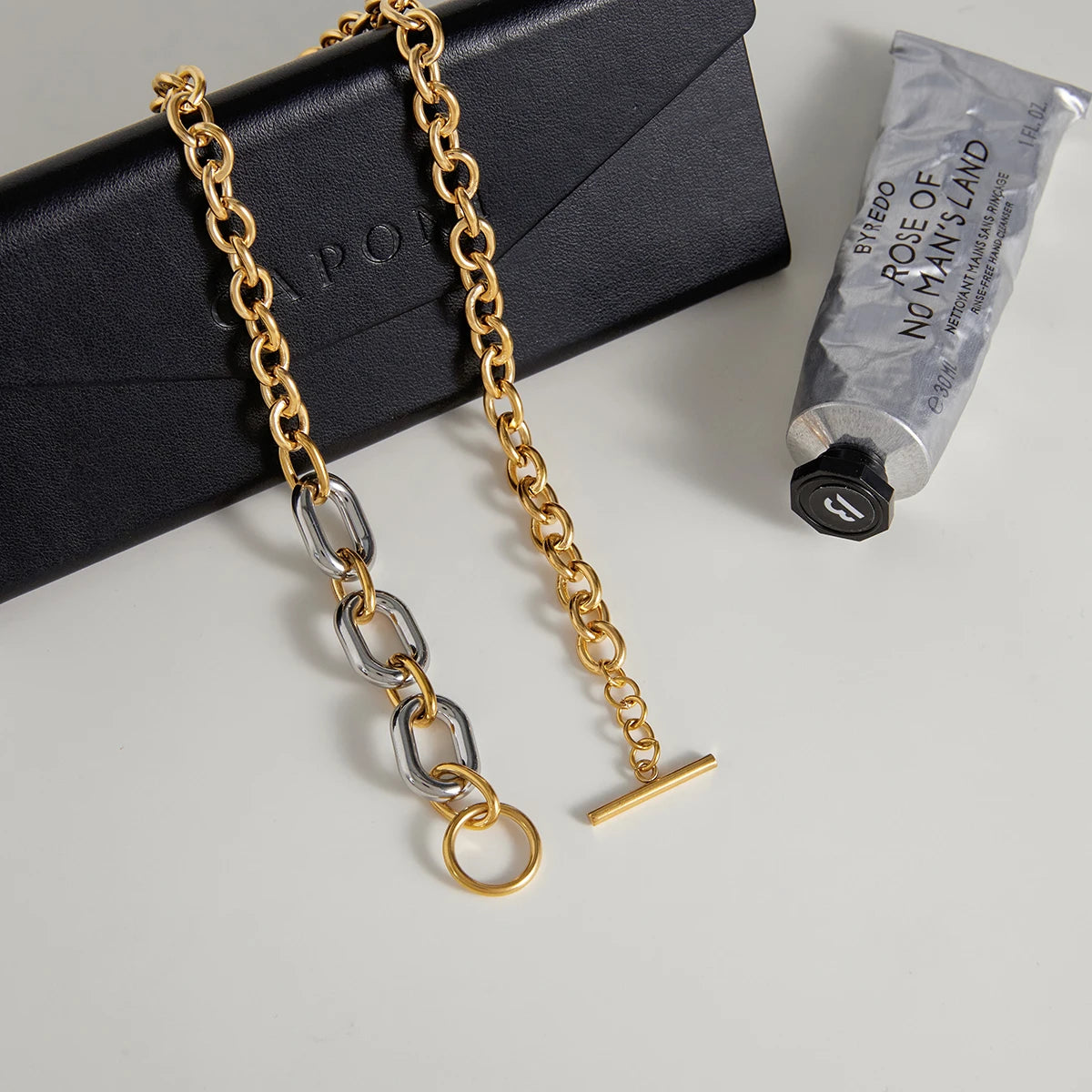 Kika Minimalist 18K Plated Gold And Silver Color Blocked Basic Chain Ot Buckle Necklace