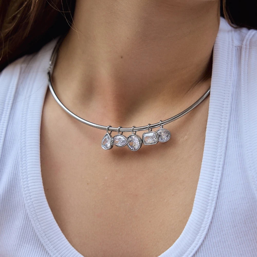 Kika Delicate Geometric Zircon Pendant Torques Necklace