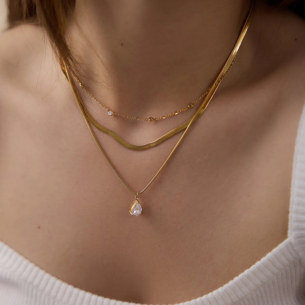 Kika Classic Water Drop Zircon Pendant Necklace