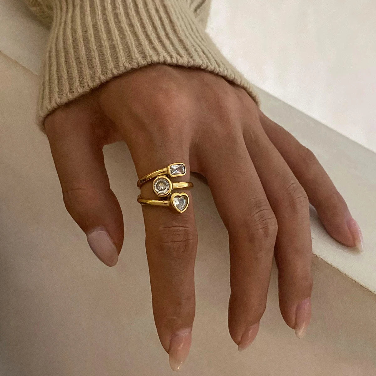 Kika Luxury Shiny AAA Cubic Zirconia Stainless Steel Geometric Ring High Quality