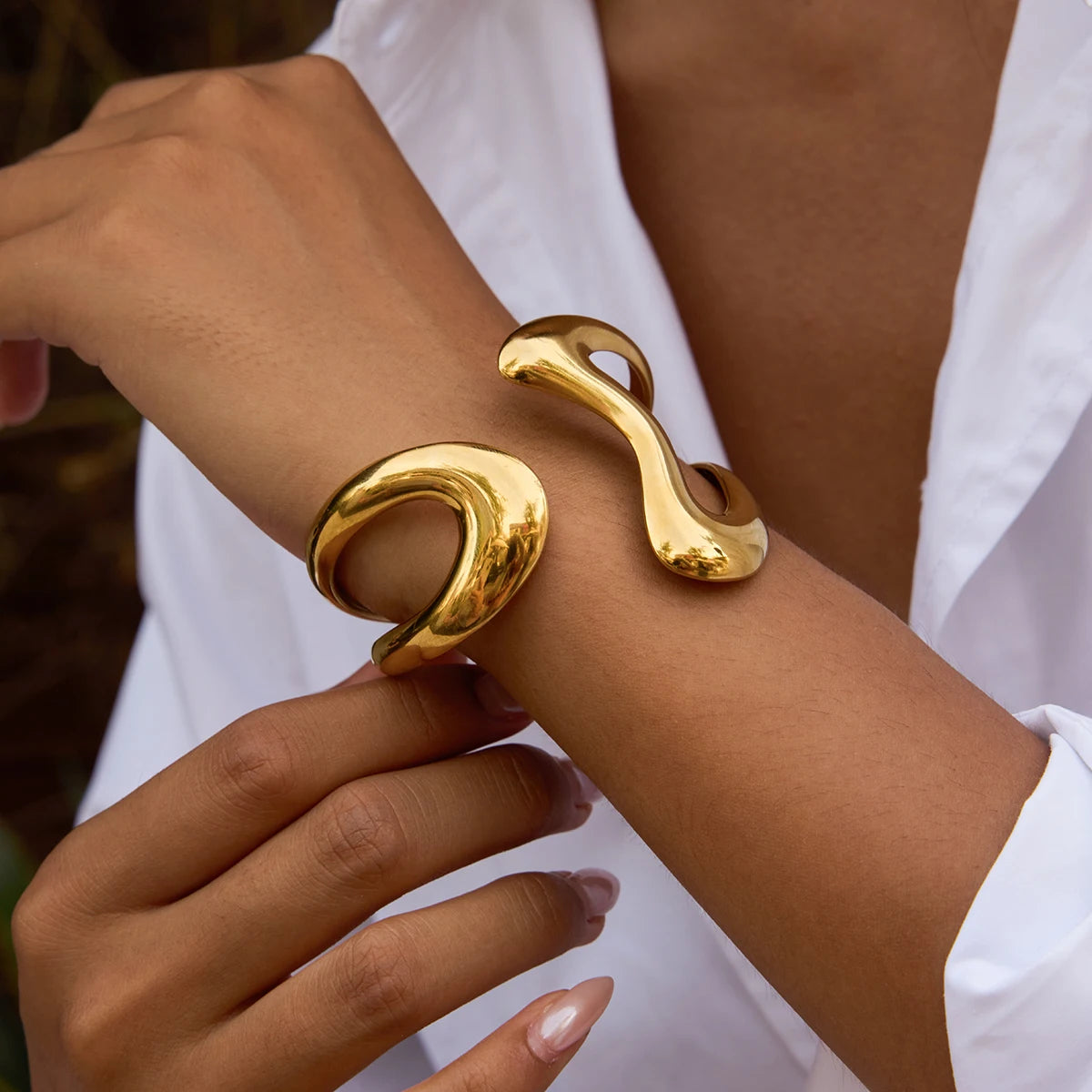 Kika Minimalist Stainless Steel Line Hollow Bracelets