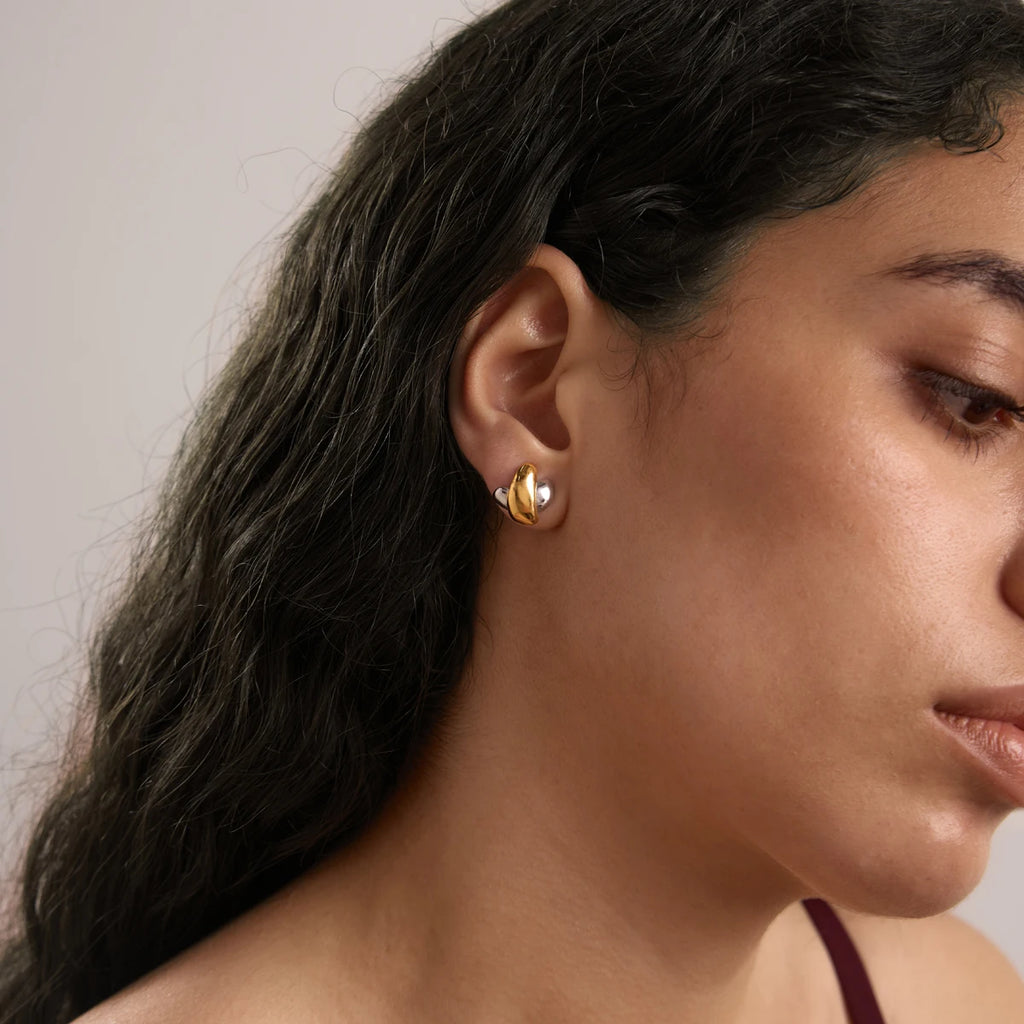 Kika Classic Crossed X Shape Stud Earrings Minimalist 18K Gold Plated Stainless Steel 316L