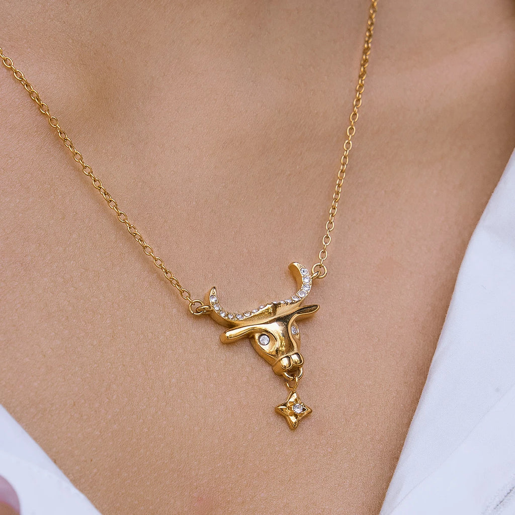 Classic Bull Head  Pendant With White Rhinestones O-Chain Necklace