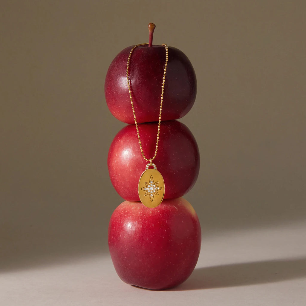 Kika Crystal Star Oval Pendant Necklace Minimalist 18K Gold PVD Plated Stainless Steel 316L