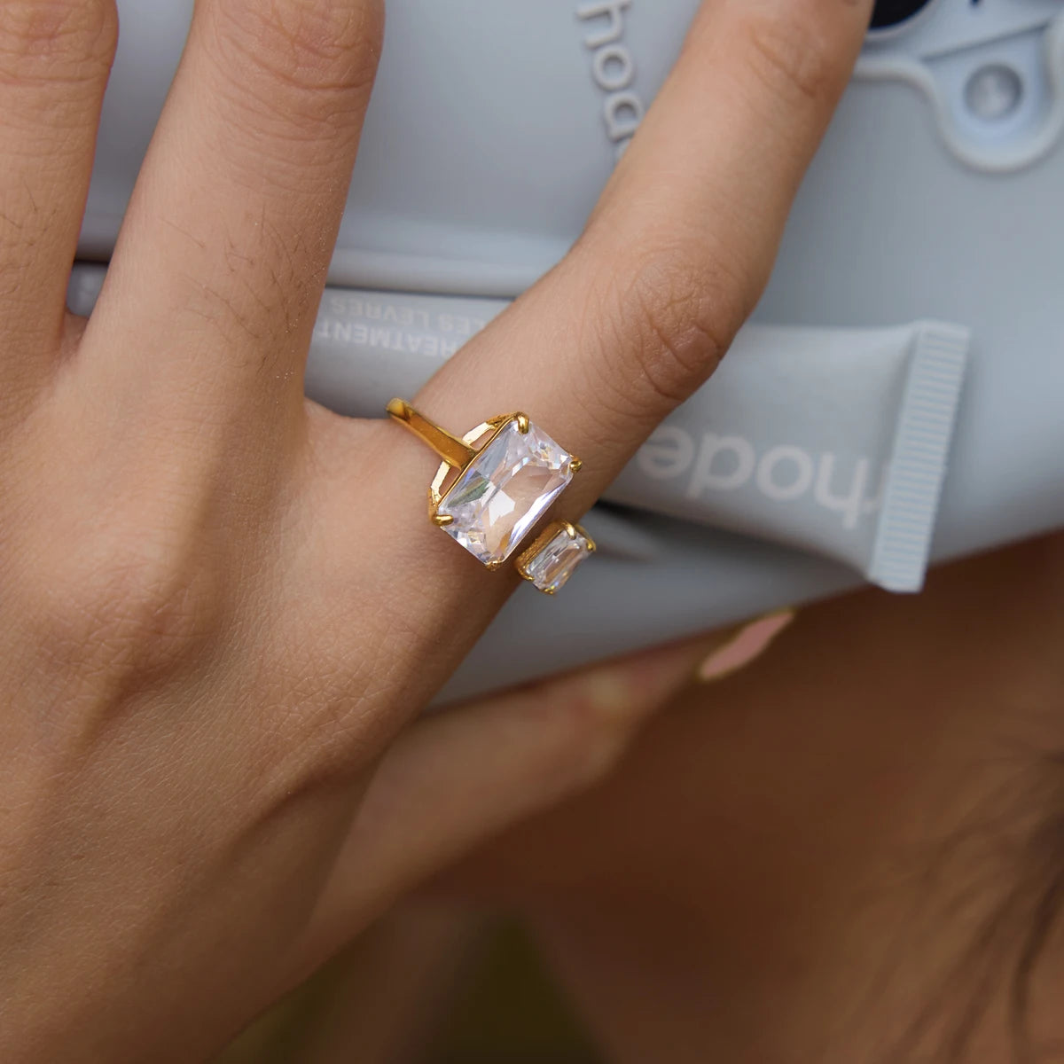 Kika Delicate Geometric Zircon Open Rings