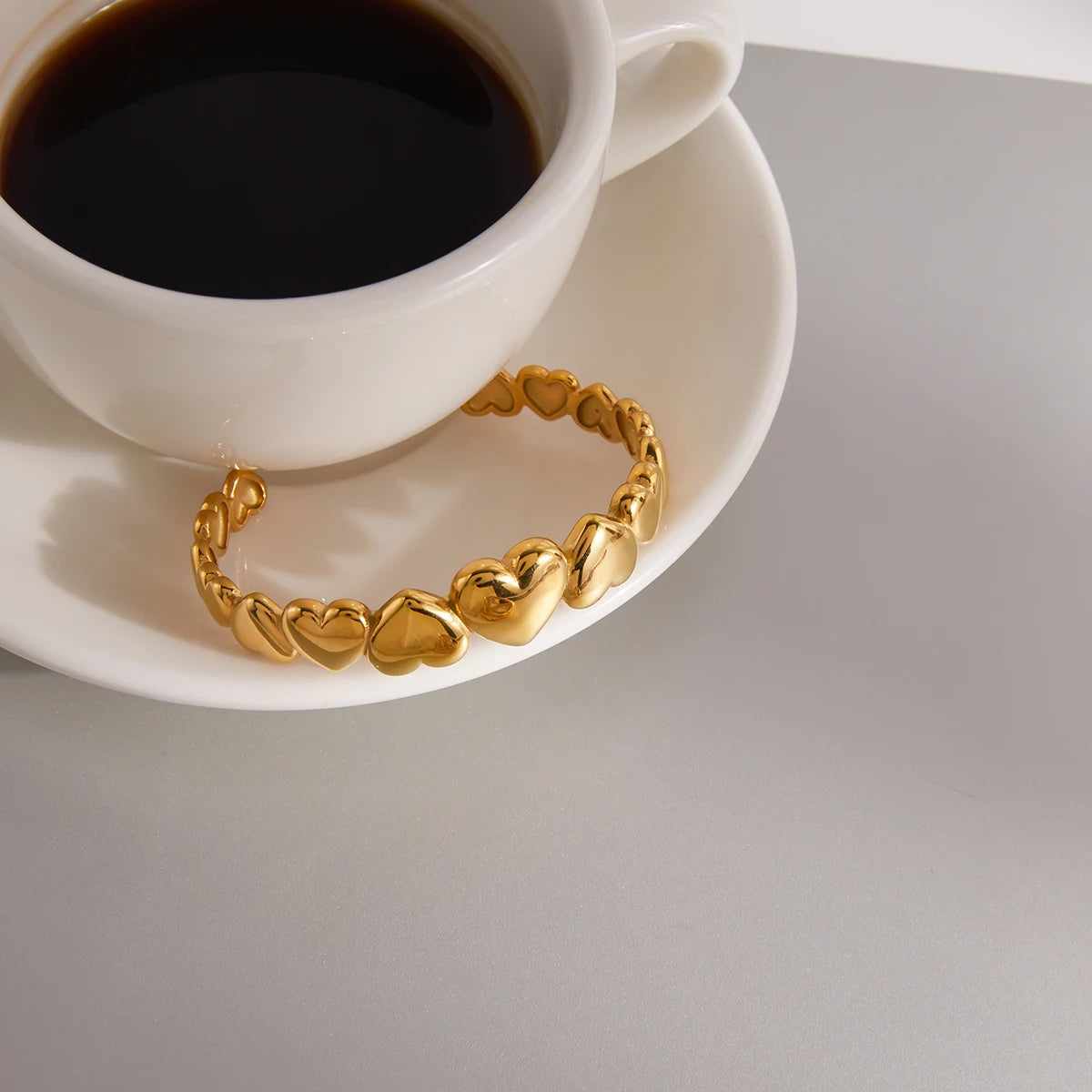 Kika Classic Heart Shape Interlaced Gradient Openings Bracelet For Women 18K PVD Gold Plated Stainless Steel Bracelets Jewelry