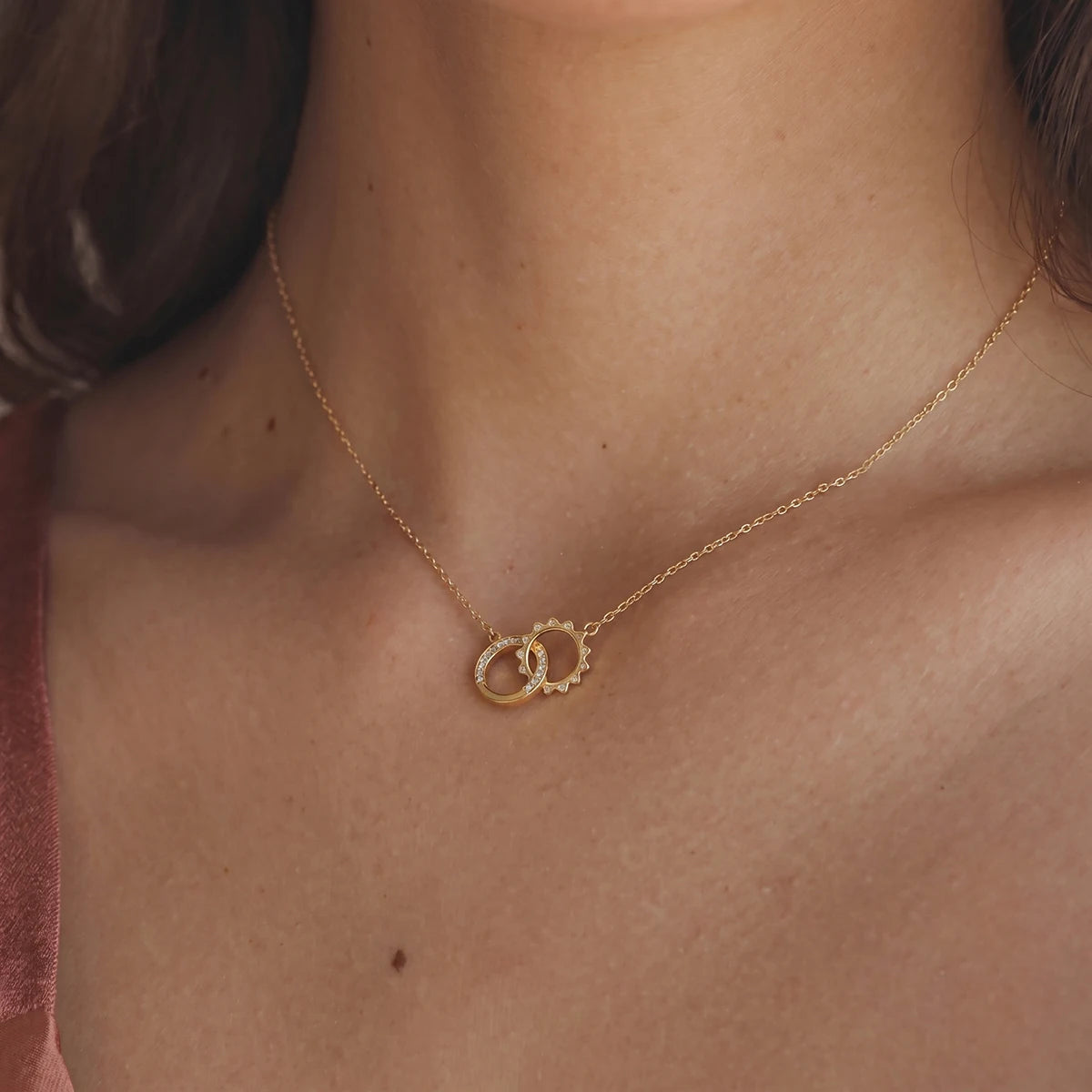 Kika Delicate Crystal Circle Sun Pendant Necklace