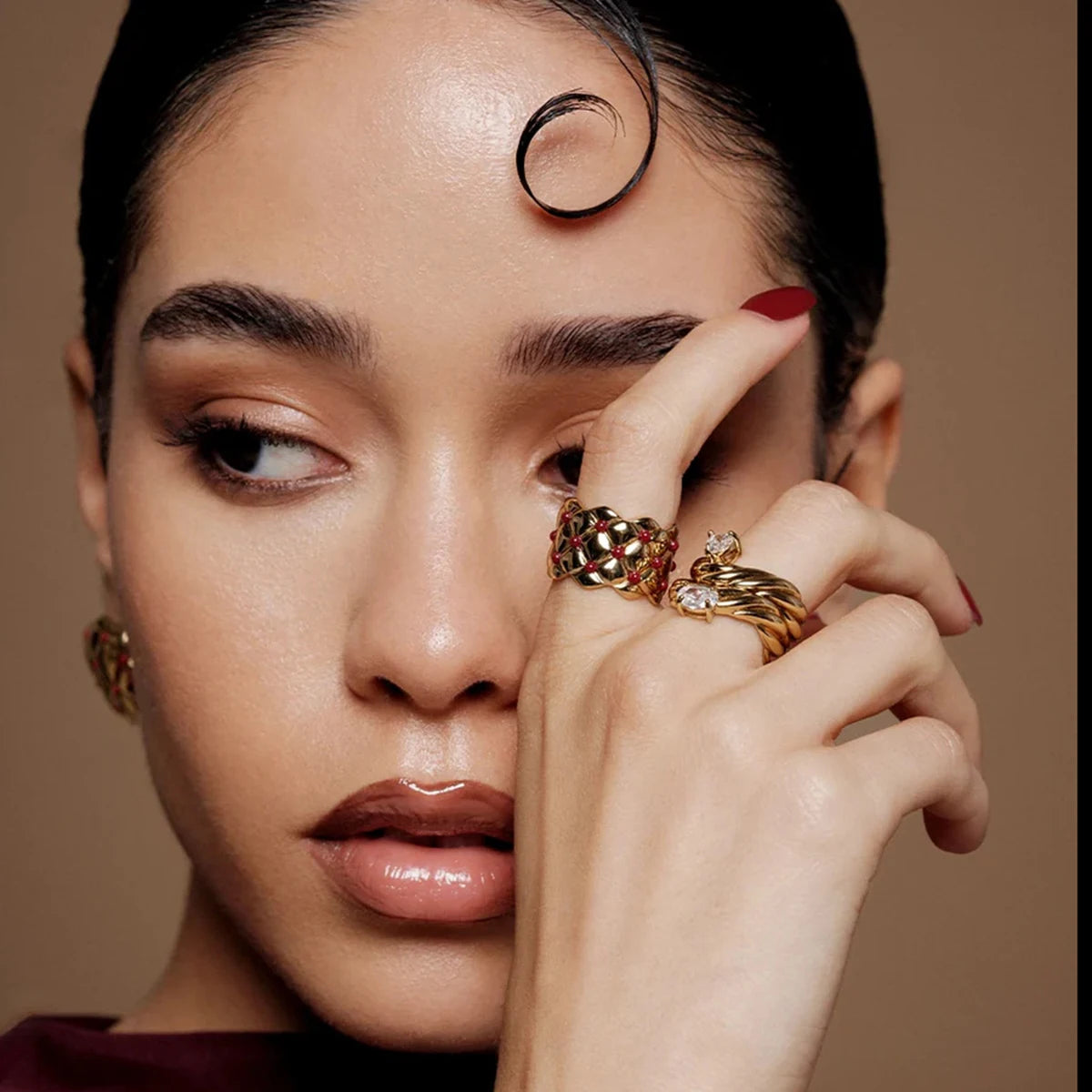 Kika Minimal Classic 18K Gold Color Plated Stainless Steel
