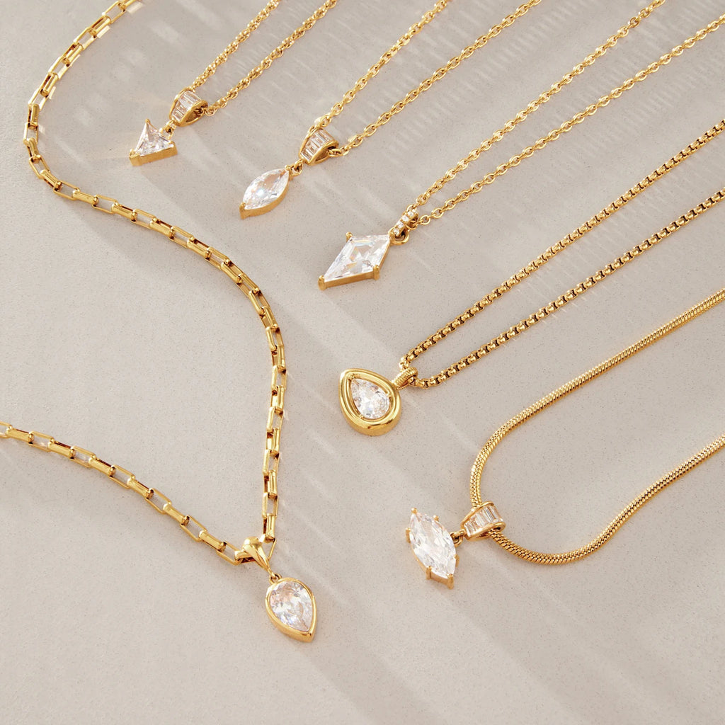 Kika Elegant Zircon Pendant Necklace Minimalist 18K Gold PVD Plated Stainless Steel 316L