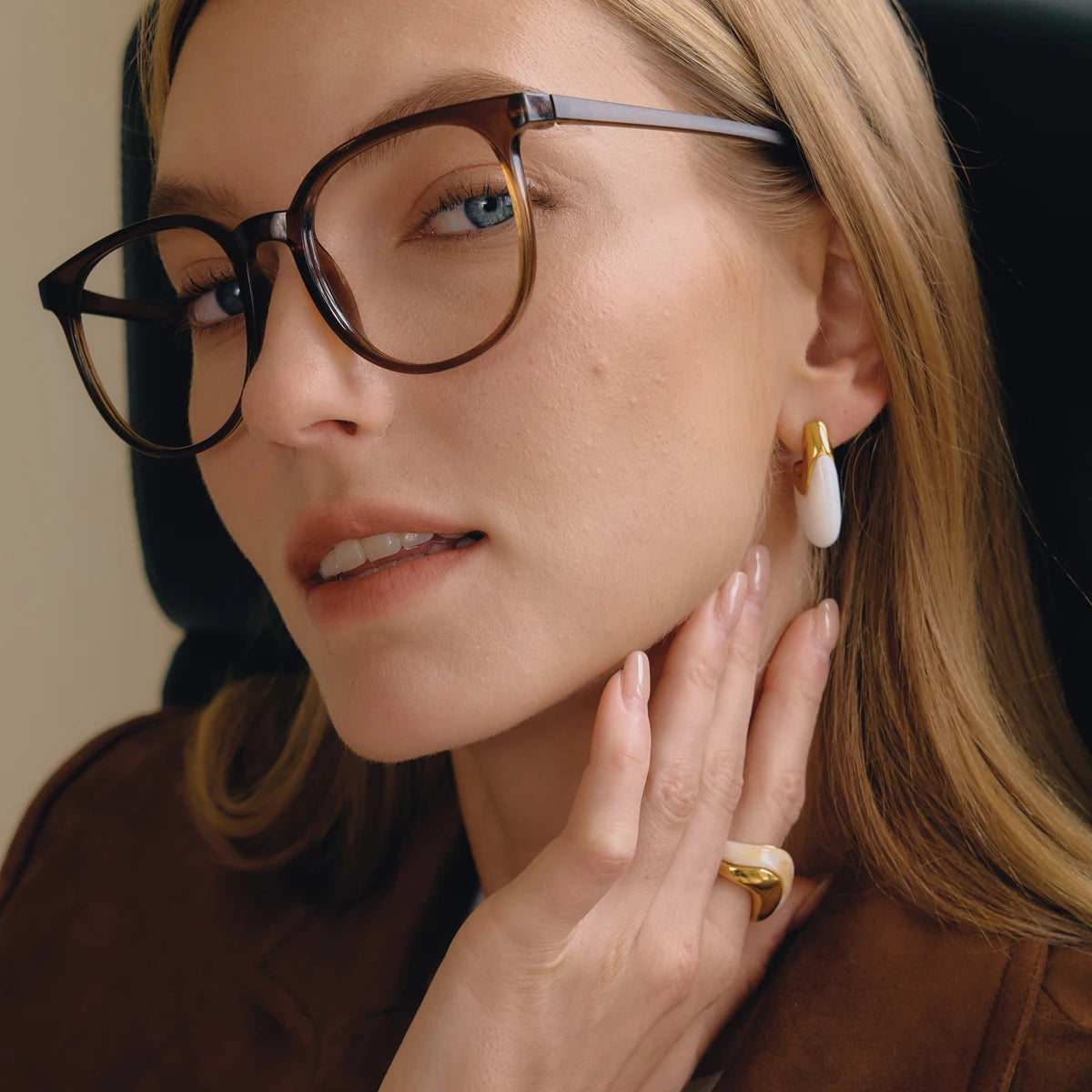 KIKA Vintage Chunky Wave Shape Resin Rings For Women Minimalist 18K Gold PVD Plated Stainless Steel 316L Rings Fashion Jewelry Gift