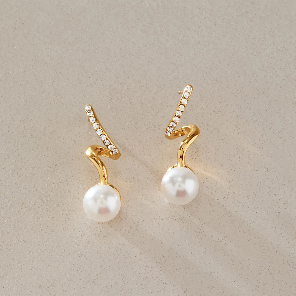 KIKA Elegant Imitation Pearl Spiral Stud Earrings For Women 18K Gold PVD Plated Stainless Steel Earrings Fashion Jewelry Gift