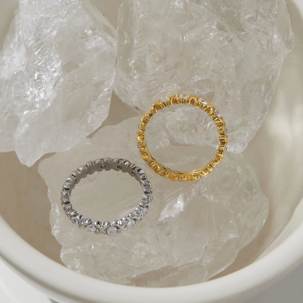 Kika Delicate Round Zircon X-Crossed Ring 18K PVD Gold Plated Stainless Steel Rings