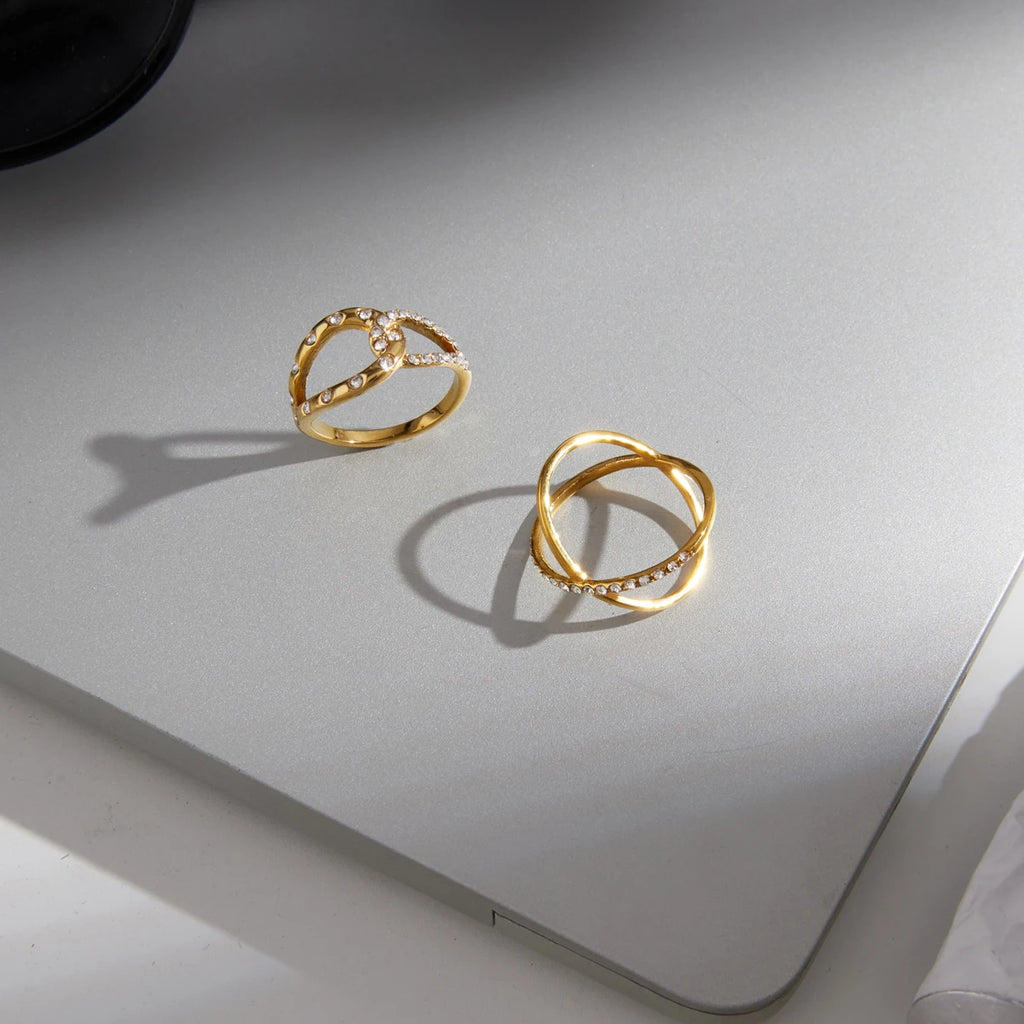 KIKA Delicate Crystal Crossed Rings18K Gold PVD Plated Stainless Steel 316L